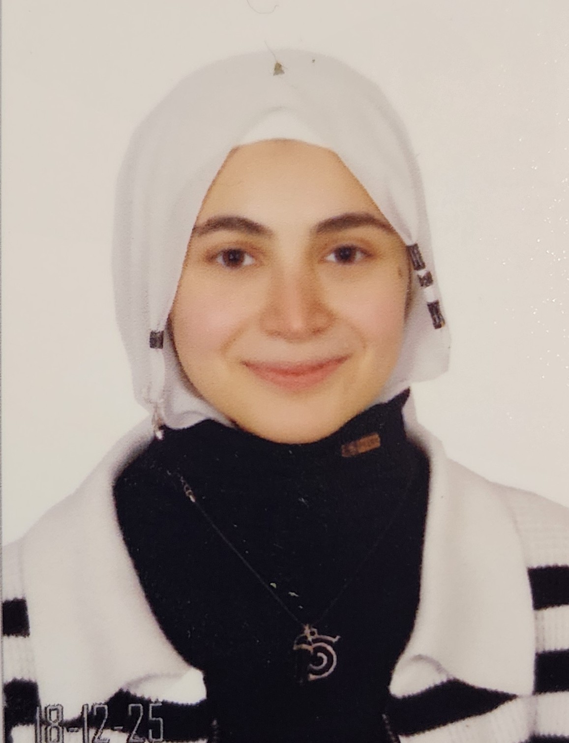 لانا قلعة جي